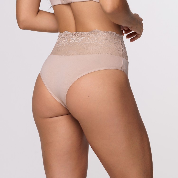 Calçola Fio cor Areia c/ Barra Renda Forrada e Cavada nas Costas